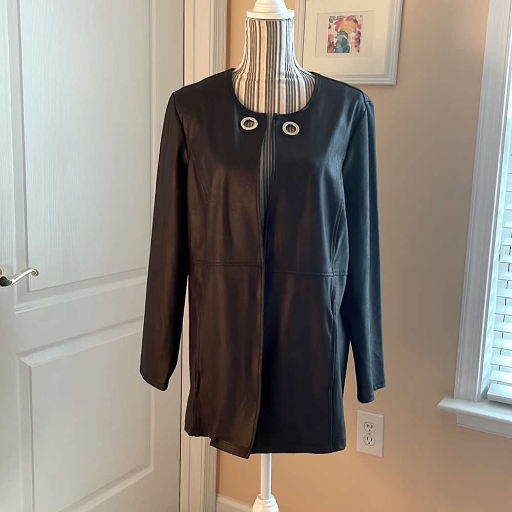 BALI CORP LIGHT WEIGHT FAUX-LEATHER JACKET